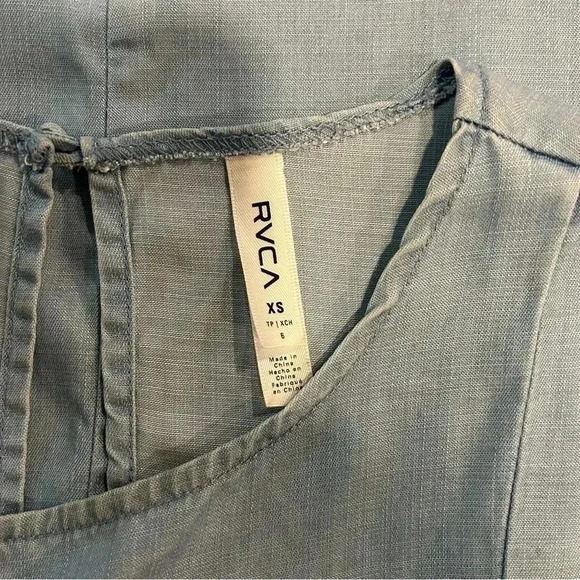 RVCA Chambray  Top - Picture 4 of 6